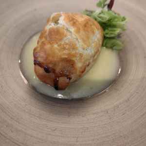 コースの魚料理