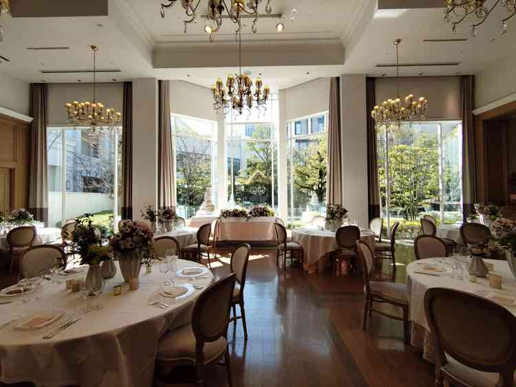 ガーデンのある披露宴会場が綺麗でした。