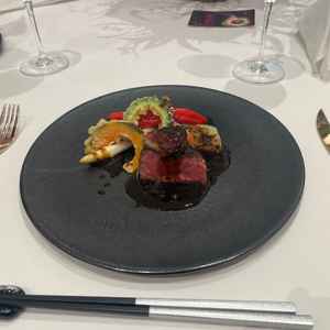 前評判通り料理は非常に美味しかったです