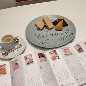 ヒアリングして頂く際にお茶菓子を頂きました。メッセージも添えてあり心遣いを感じました。