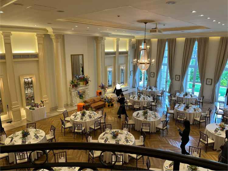 披露宴会場は１箇所