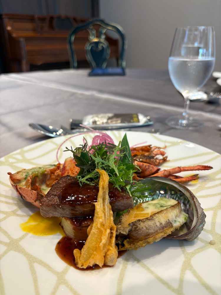 お料理の試食。とても美味しかったです！