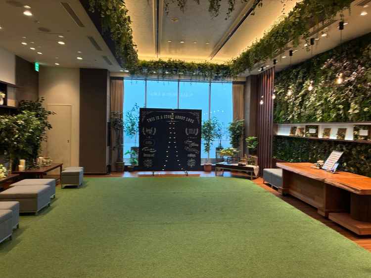 もう一つの披露宴会場の横にあるフォトスペースです。