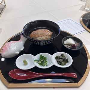 試食でいただいた鯛茶漬け(所有している田んぼで育てたお米を使用。)