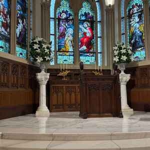 ステンドグラスが綺麗でした。