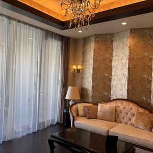 新郎新婦の控え室が豪華で非日常的で、結婚式という人生一度きりのイベントにぴったりだった