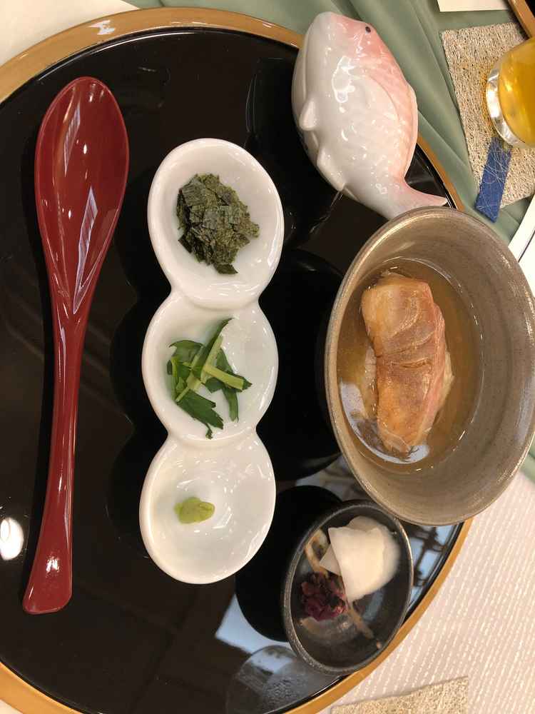 婚礼料理　鯛茶漬け