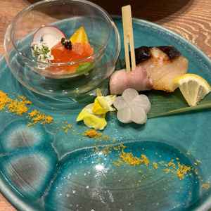 試食の一品！それぞれのシェフがお料理を出してくださり、説明も丁寧で、見た目も綺麗で凄く美味しかった。