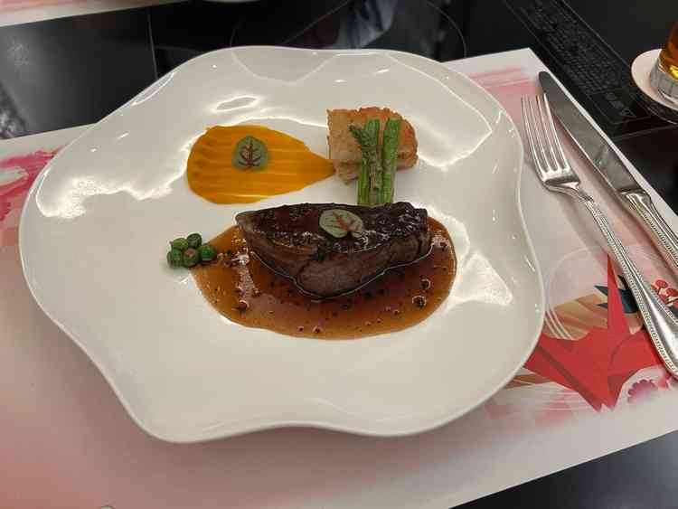 試食のお肉。柔らかく程よくジューシーで美味しかったです。