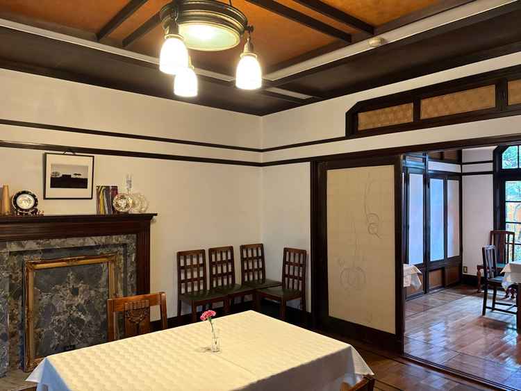 2フロア広々使える披露宴会場