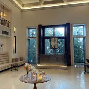 待合スペースは十分すぎるくらい広さがありました