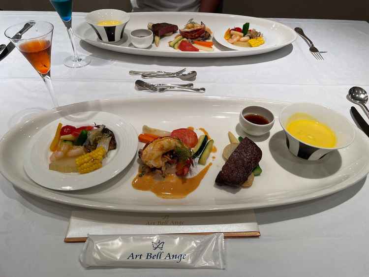 お料理の一枚！ご飯がすごく美味しくて満足した。