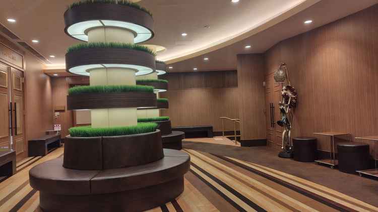 披露宴会場前の待合室。広々としていて綺麗でした。