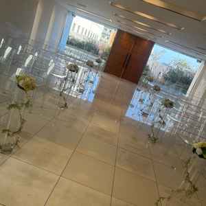 日差しの入るチャペル。