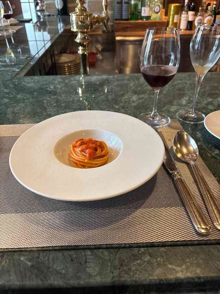 試食会のメイン料理。結婚式には珍しくイタリアンだそうで、試食とは思えないくらい美味しかったです。