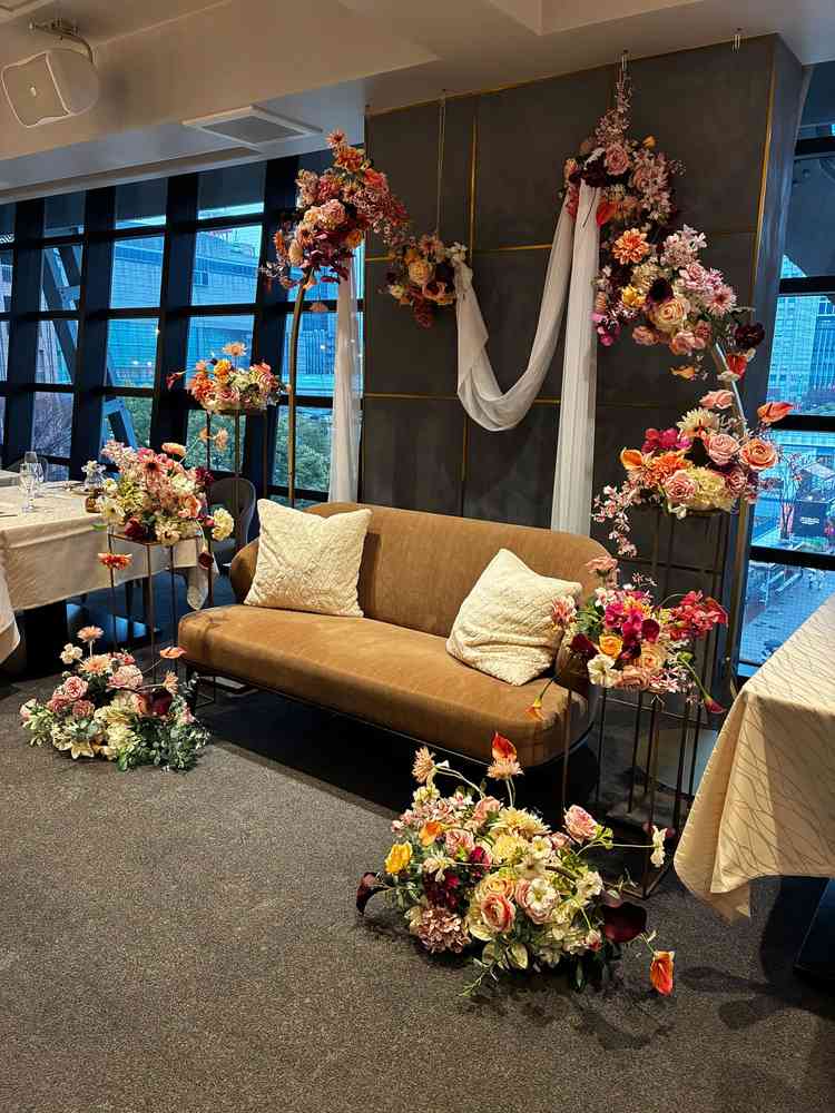 披露宴会場です。横長の長方形でした。来年リニューアルするそうです。