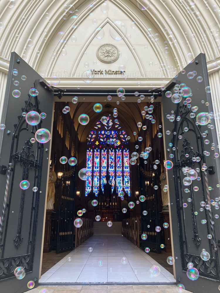 大聖堂＆シャボン玉演出