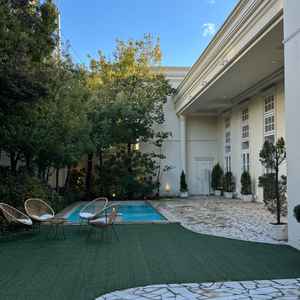 披露宴会場外にあるガーデン