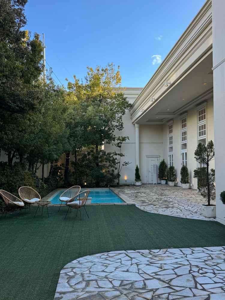 披露宴会場外にあるガーデン