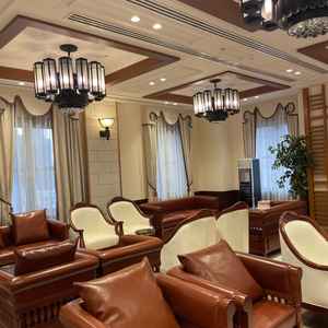 披露宴会場前のロビー。披露宴会場に合わせて雰囲気が違う