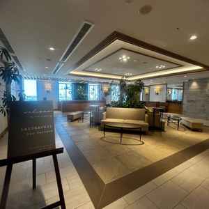 待ち合い室。広々して綺麗だった。