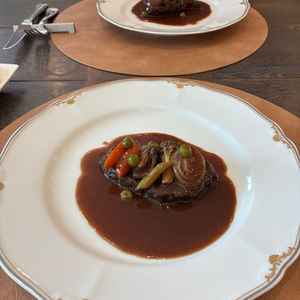 お料理。調理場の関係で煮込み料理。