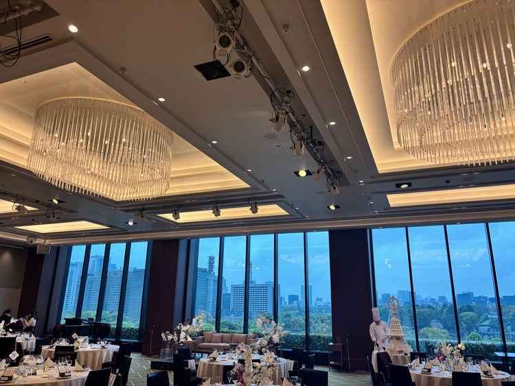 皇居の見える見晴らしのいい会場です。