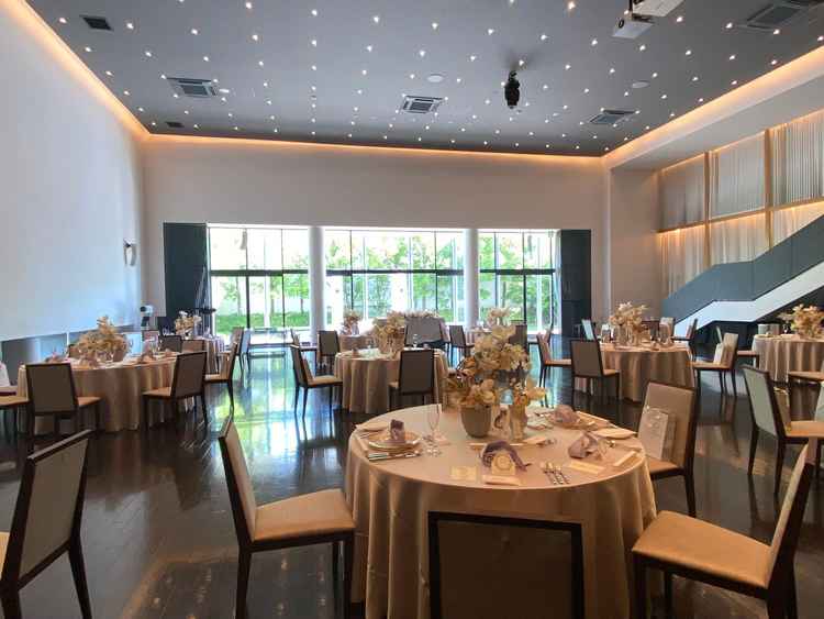 披露宴会場入り口から