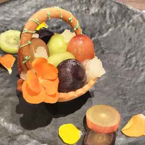 料理は秋をイメージ。