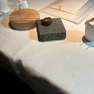 食後にもミニフィナンシェをだして頂きました。