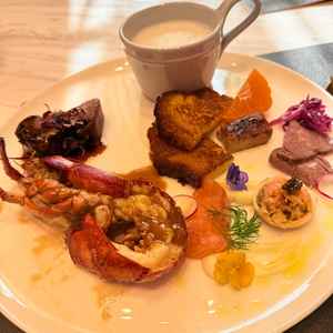 ワンプレートで試食をいただきました。さつまいものスープが美味しかったです。