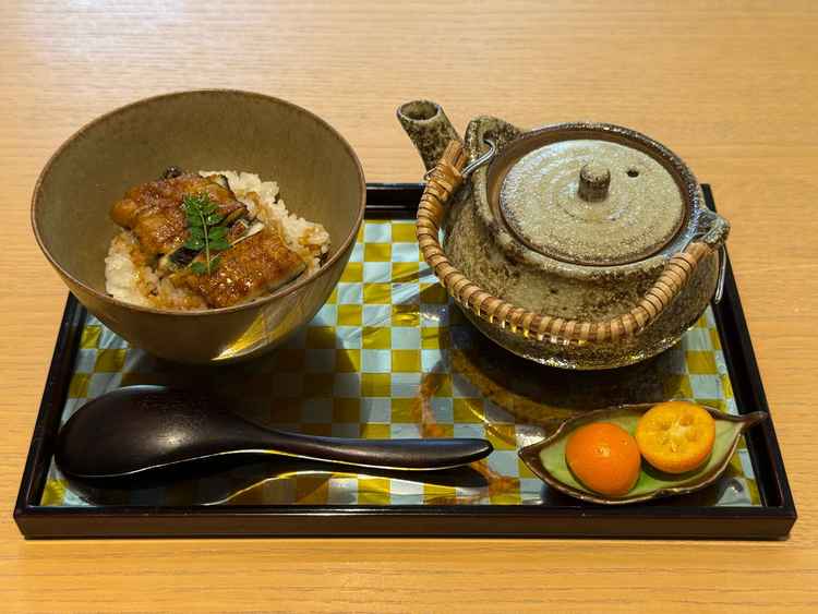 試食の際に頂いたひつまぶし。発名古屋のゲストにふるまうにぴったりのメニューであり、見栄えも抜群です。