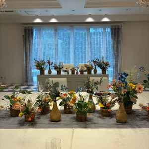 披露宴会場の写真。外には庭がありました。