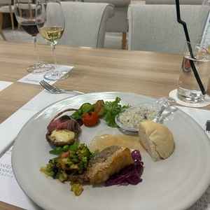 試食会の料理の様子。ちょっとずつ味わえる量だったので各料理楽しめました。