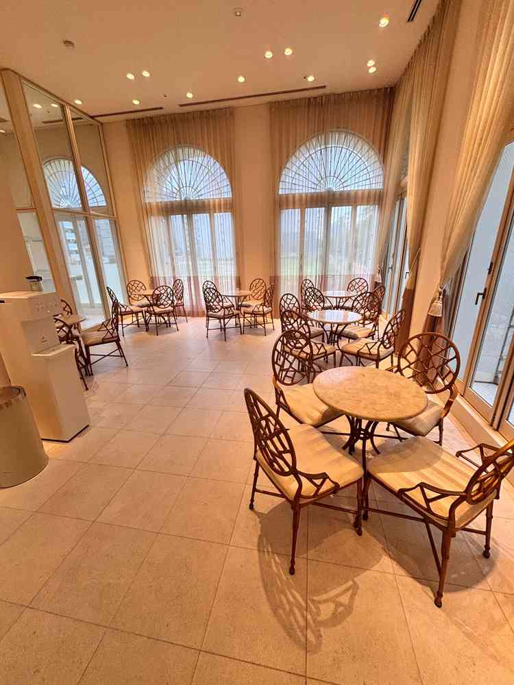 洋風で爆イケな待合室