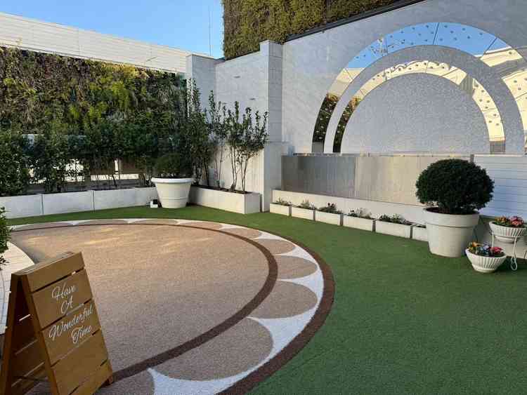 ガーデンはコンパクトですが全体的にとても綺麗に整備されており可愛らしいデザインです。