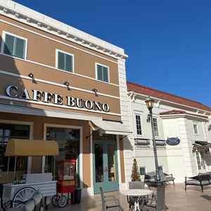 このカフェでは当日ゲストがコーヒーなど飲めるそう！ポップコーンなども出せるとのこと。