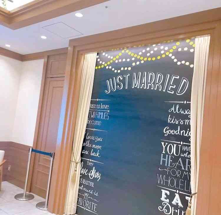 退場時にゲストを見送るところの撮影スペース