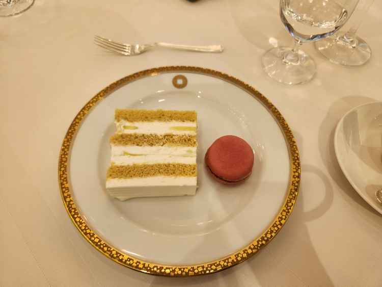 試食のスーパーショートケーキ