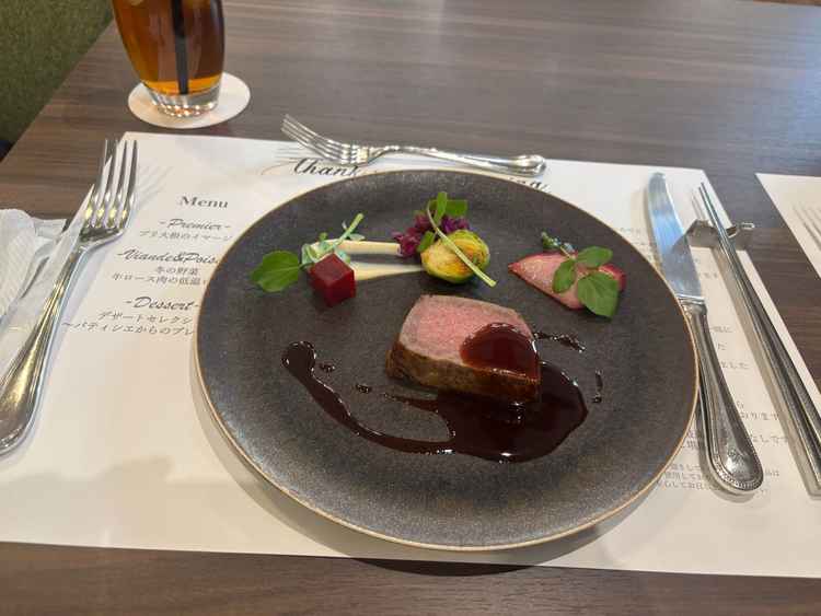 試食の写真。お肉が柔らかくて美味しかった。