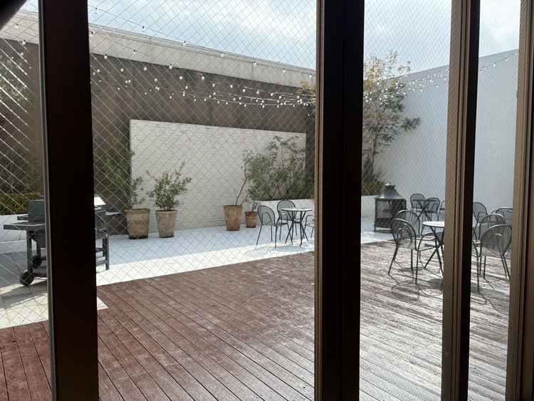 ガーデン　BBQができるらしくおもしろいと思いました