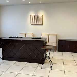 受付。ここを当日は自由に飾り付けできるそうです。大きいものに関しては持ち込み料がかかります。