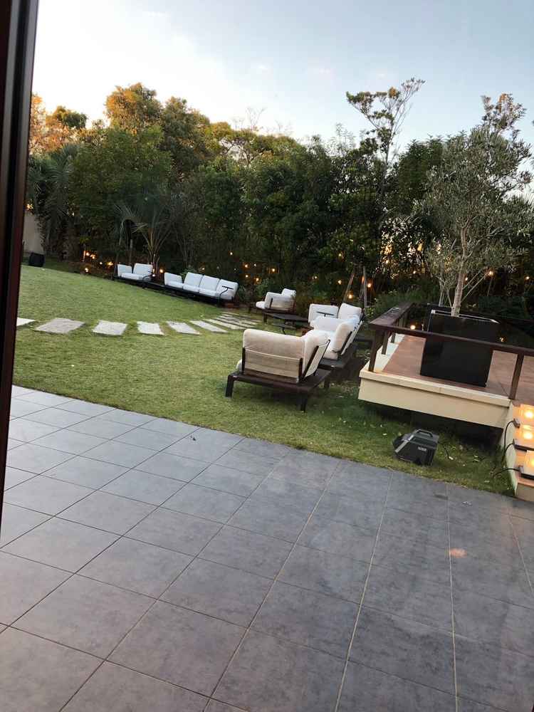 ガーデニングが広く参列者と話せる広々な空間でした。