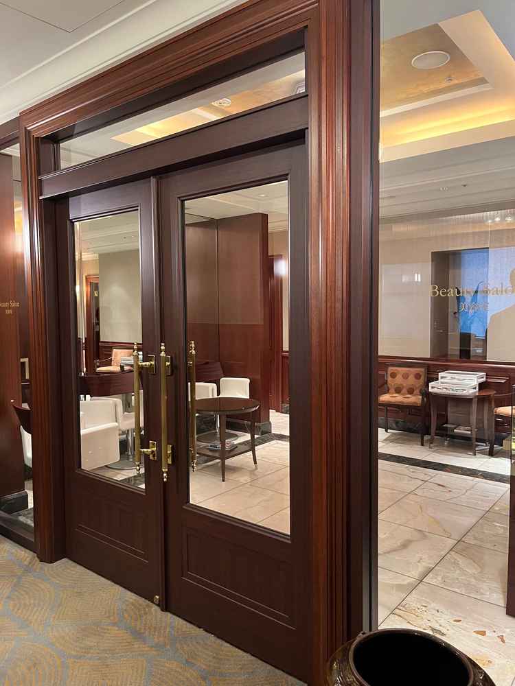 当日ヘアメイクをする部屋