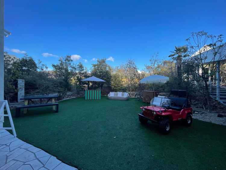 披露宴会場から見えるガーデンの写真