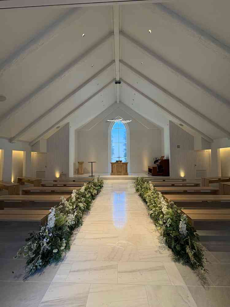 チャペル正面から。