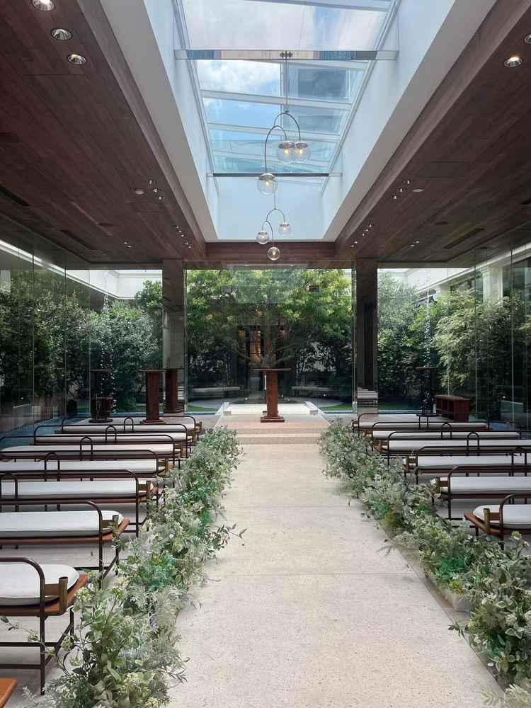 1番お気に入りの開放感ある挙式場