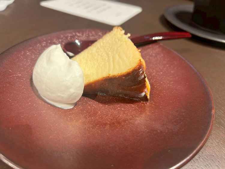 デザートのチーズケーキまでいただけてとても嬉しかったです。