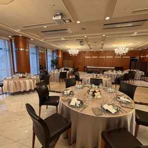 非常に広々とした空間で上品な印象を受けました。