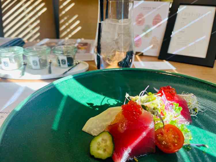 お食事がとっても美味しかったです！ゲストの方にもぜひ食べていただきたいと思うような素敵なコースでした